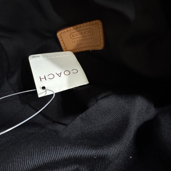 COACH Signature C Vintage Bucket Hat NWT - Picture 4 of 7